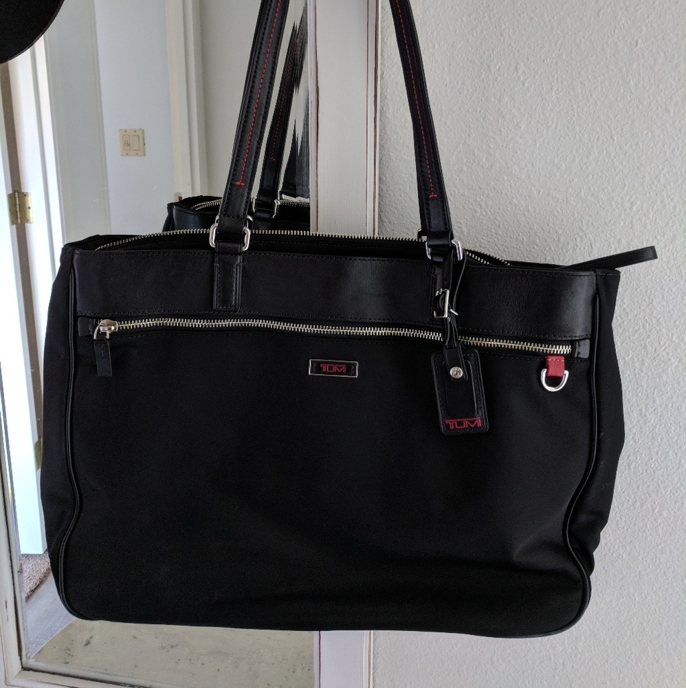 Beautiful Tumi Laptop Bag💕